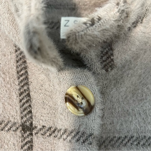 Z Supply Plaid Tucker Jacket Shacket Oversized Soft Fuzzy Texture in Taupe XS - Picture 6 of 10